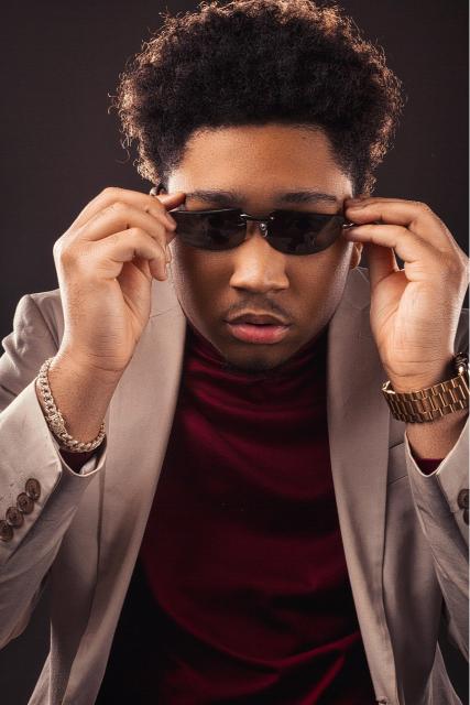 Javion Lowe